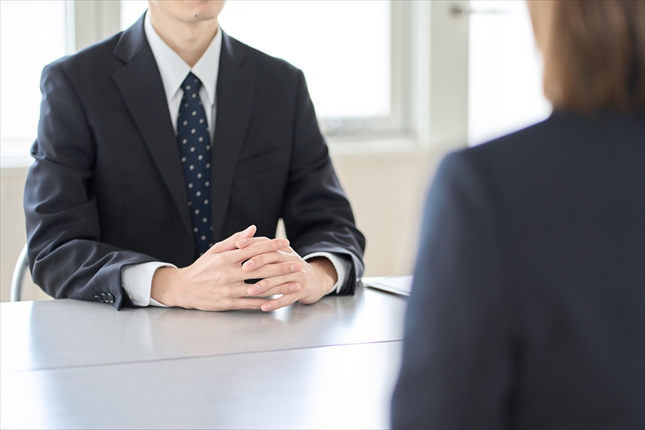 1on1ミーティングは、面談の延長でやると失敗します